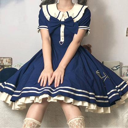 プラスサイズ対応ダークブルーのスイートドレス、ホエールピーターパンカラー