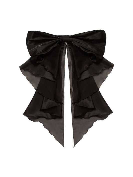 Große schwarze Schleppschleife