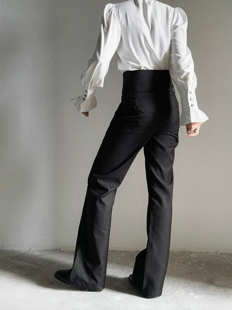 Black High-Waisted Ouji Flare Pants – Straight-Leg Buttoned Waistband | ASAE