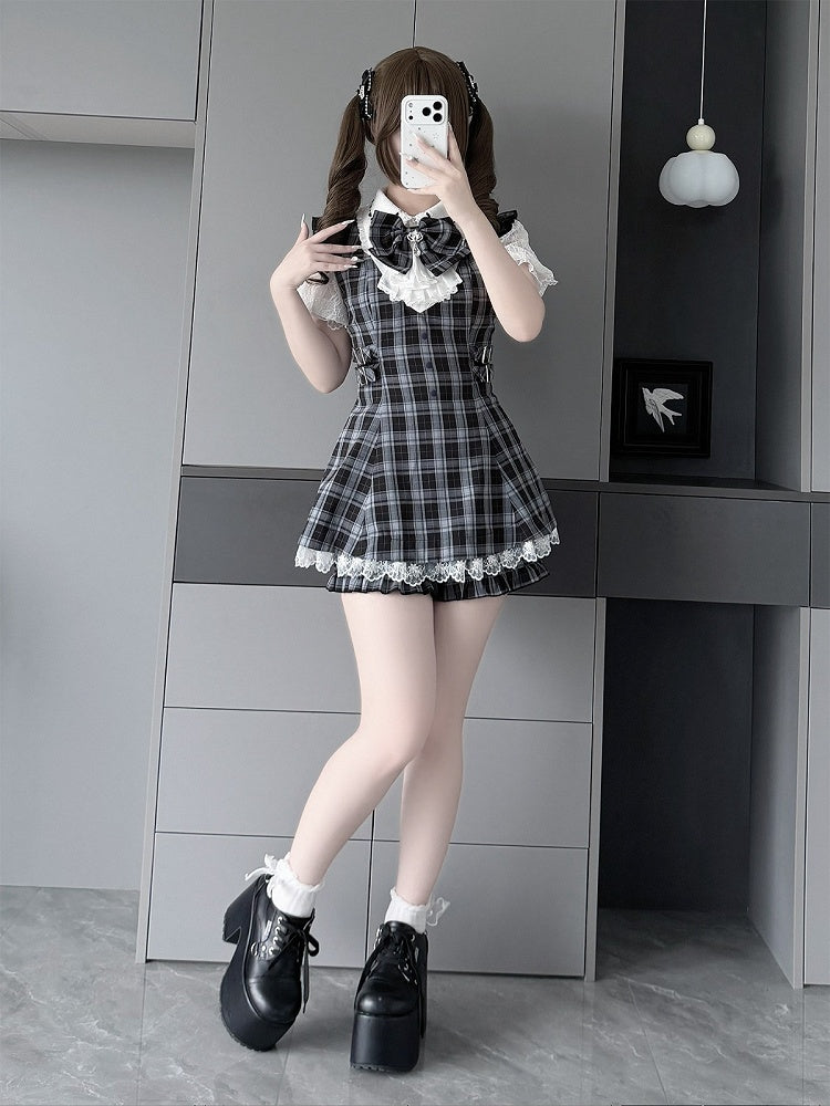 Jabot Black & White Jirai-Kei Plaid Short Sleeve Gown with Lace Bow Accents + Matching Shorts Set - Puzzles