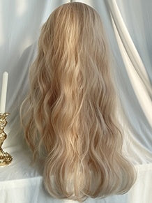 カーテンバングス付きブロンドロングウェーブウィッグ