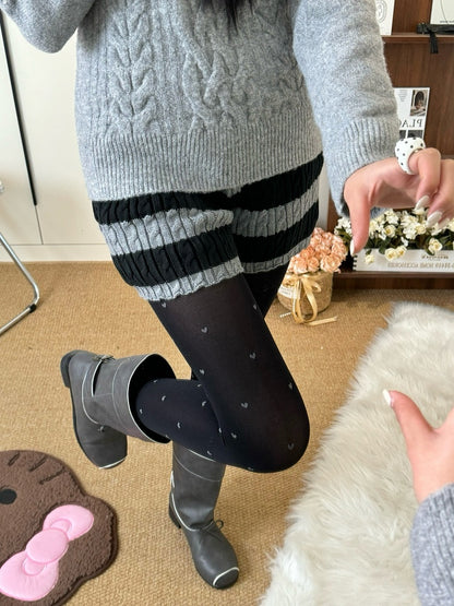 Pattern Tights Gray/Black/Creamy White Elegant Heart