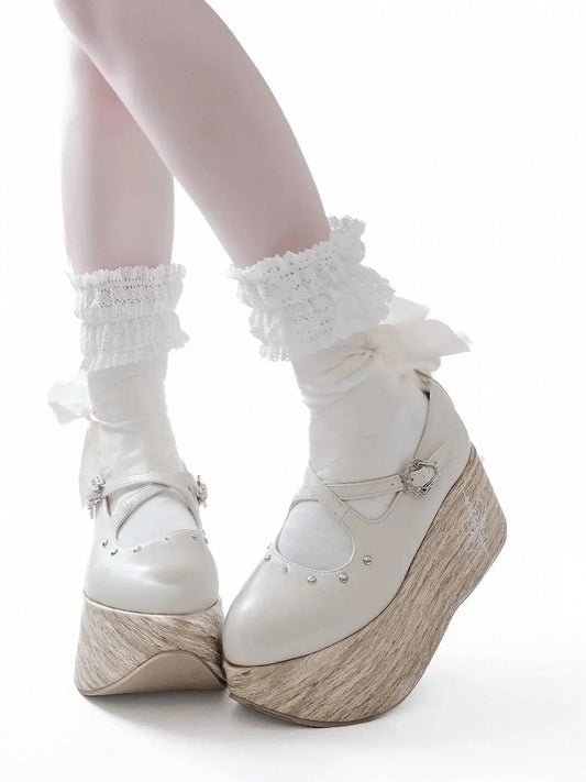 Lace-up Criss-cross at Ankle Platform Shoes with Gothic Buckle White Strap