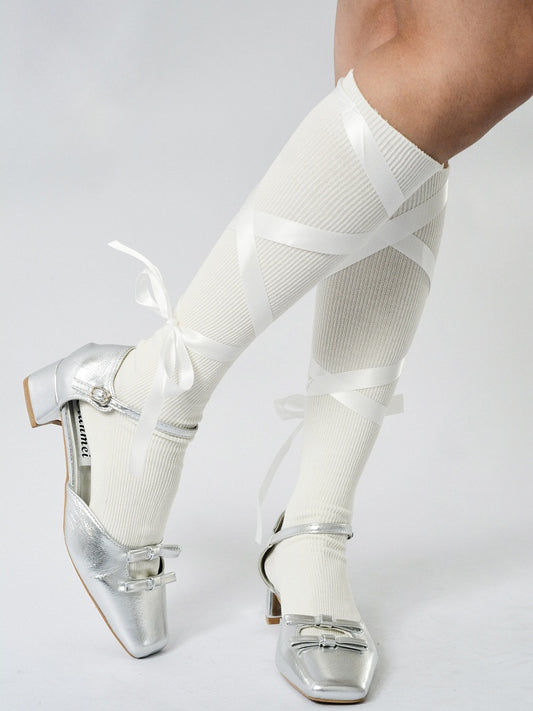 Calf Strappy Ballet-Style Design White/Black Bowknot Socks