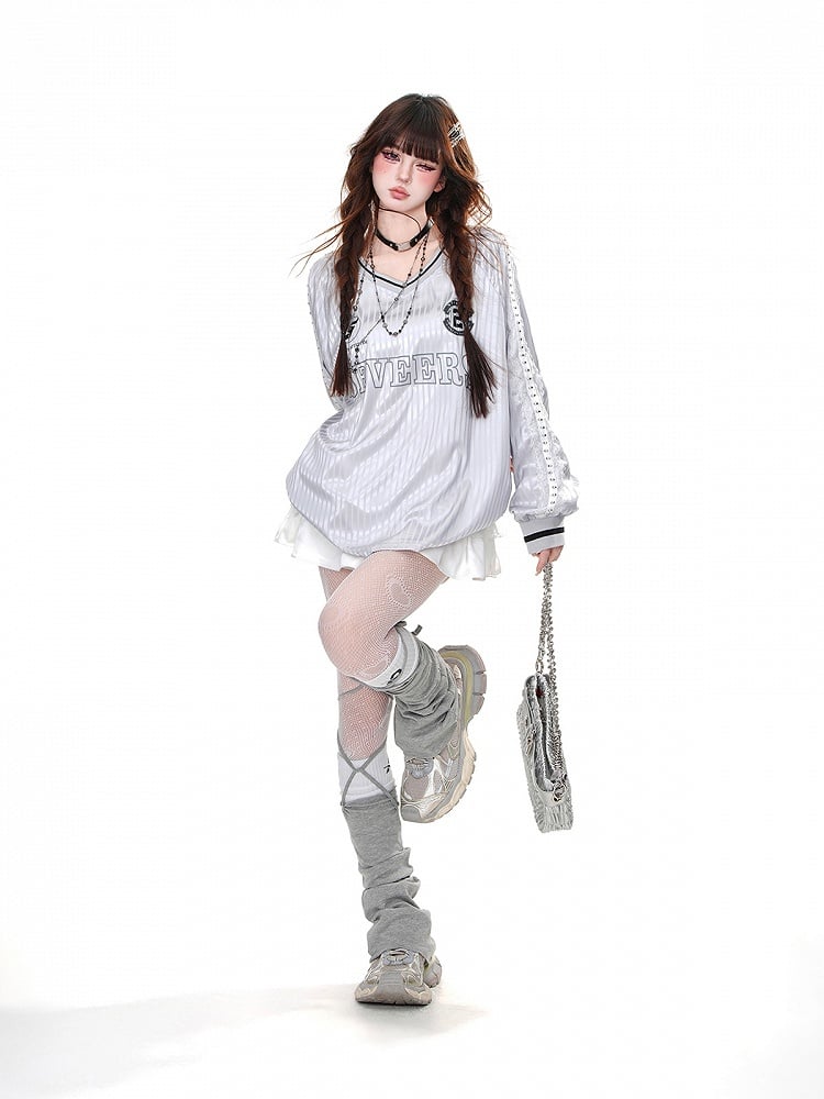 Lockeres Sweatshirt mit V-Ausschnitt und Streifenmuster in Rosa/Grau