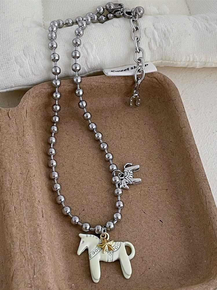 Stern Halskette Rosa/Schwarz/Weiß Karussell Y2K Anhänger