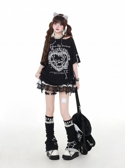 カットアウト Y2K ブラック/ホワイト ラウンドウエスト ネックディテール Tシャツ キティプリント ドローストリング