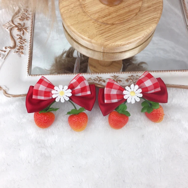 (2 Gingham Clip Pieces) Hair Set Strawberry