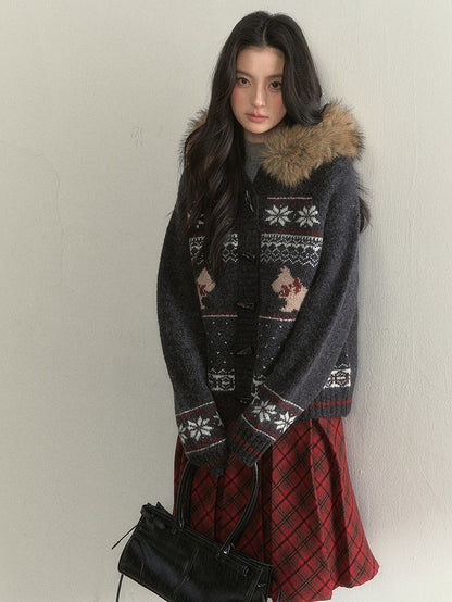 Collar Knit Sweater Button Vintage with Grey Fur Toggle