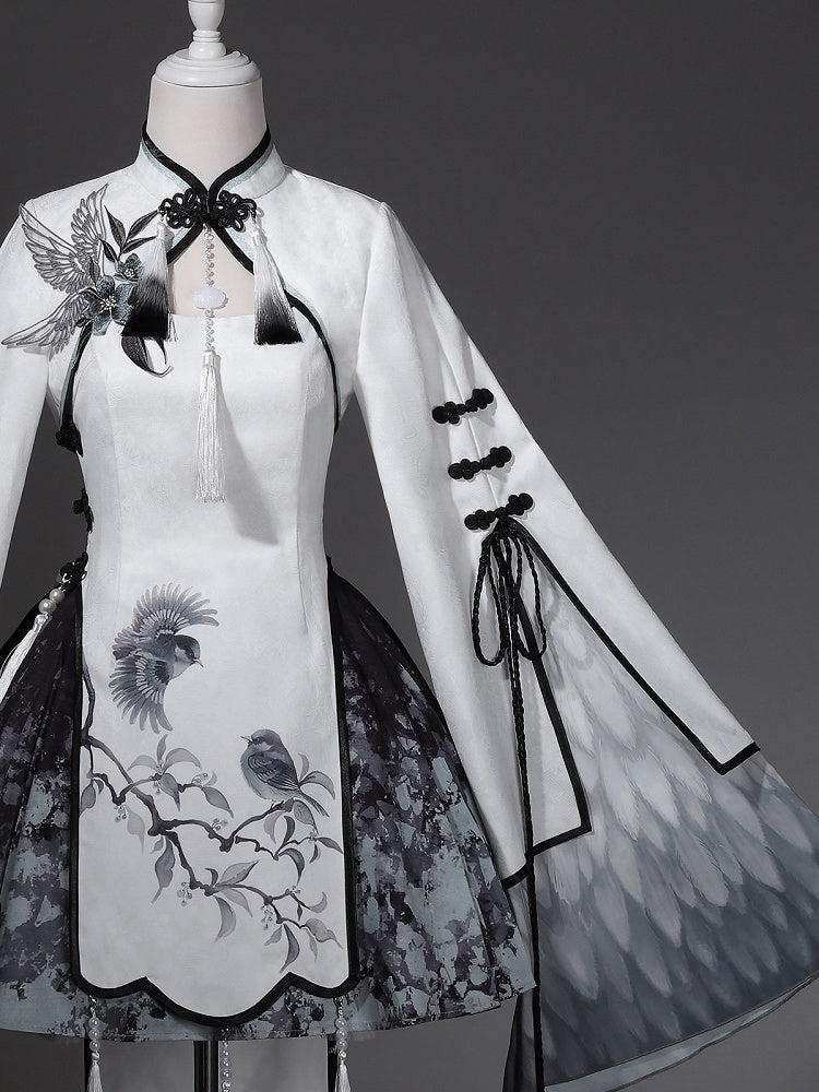 Contrast Sleeveless Dress with Tassel Accents and Self-Tie Waist - Han Ru Chu Hanfu & Han-Element Studi