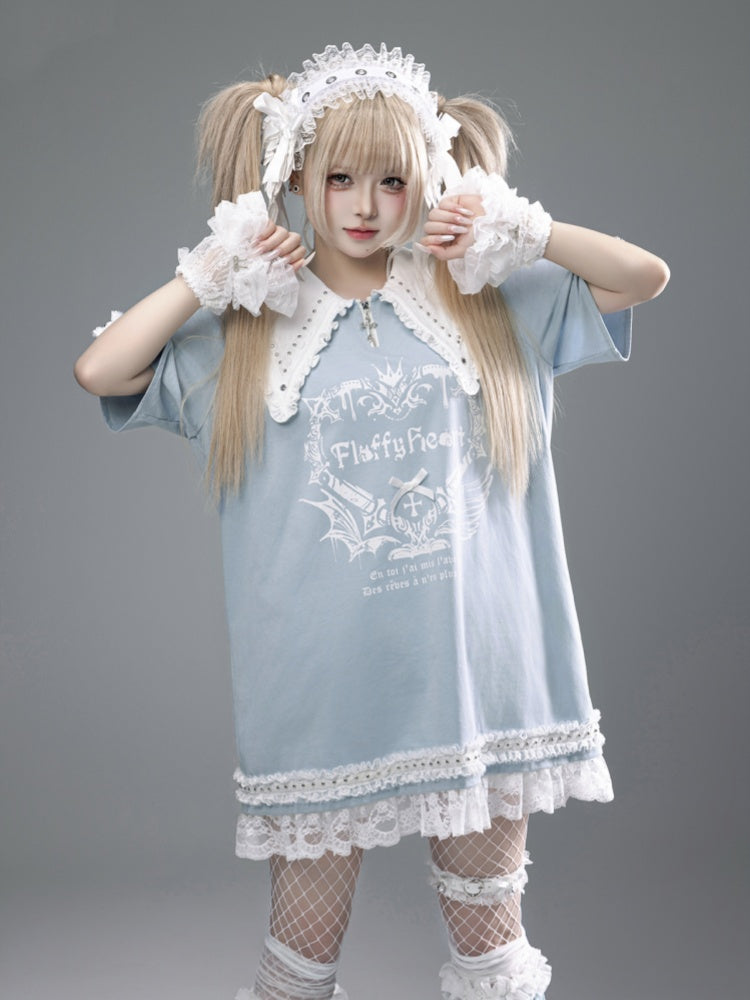 Blaues spitzes, flaches Kragen-Ausschnitt-Schulter-Spitzenbesatz-Jirai-Kei-Kleid, hell