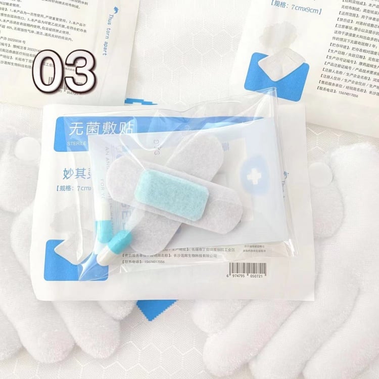 カプセル型ヤミカワイイヘアクリップ