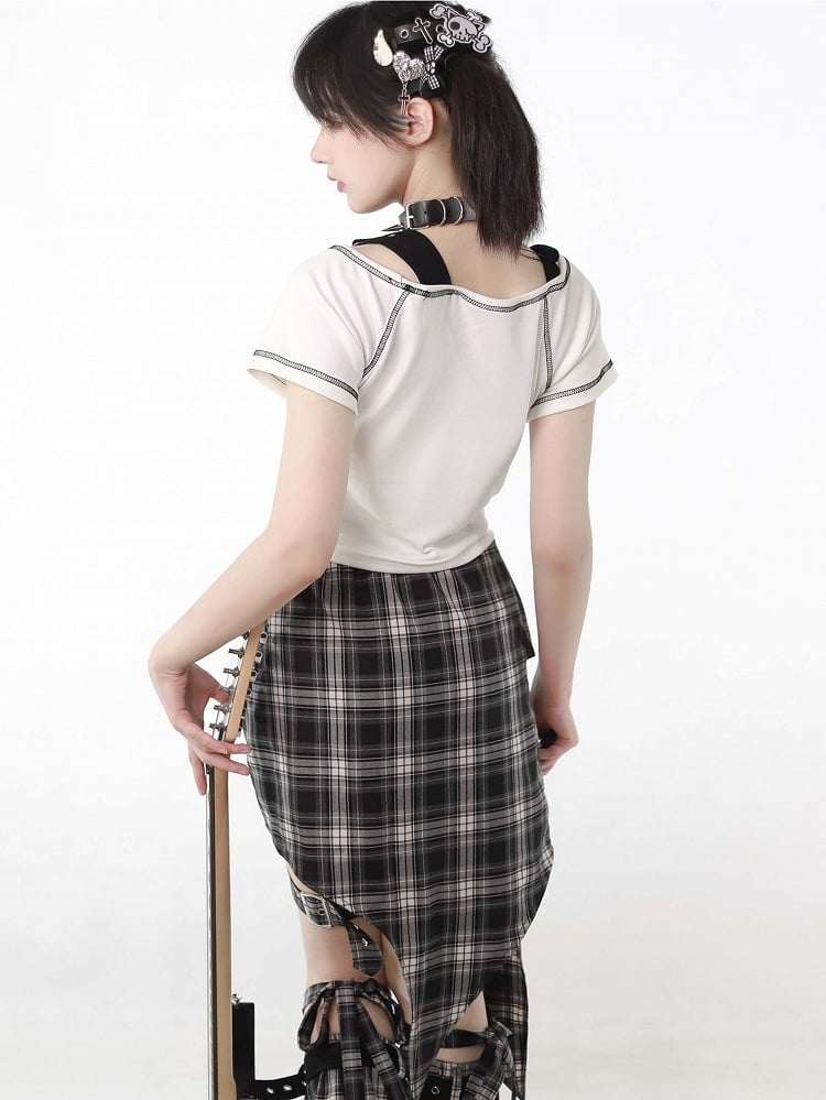 White and Applique T-shirt Black Guitar