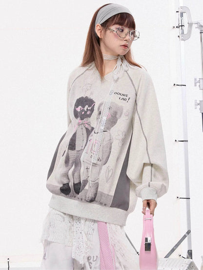 Bear Vintage Gray V-Neck with Print Oversized Sweatshirt