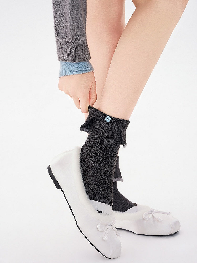 Button Detail 3-Color Socks Ankle with Knit Ribbed