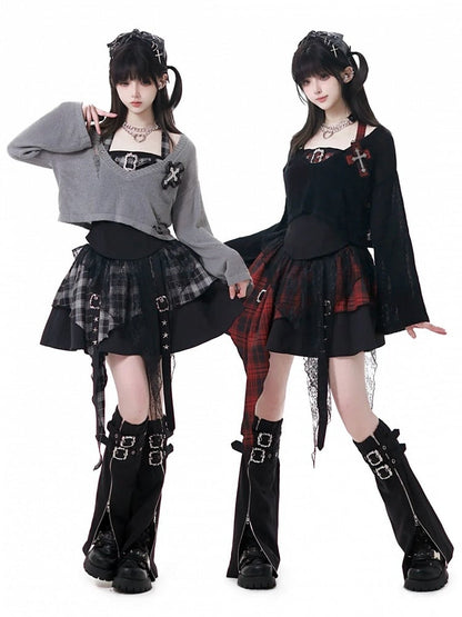 Red / Lace Buckle Straps Handkerchief Plaid Studs Star Core with Idol Hem Y2K - Black Skirt