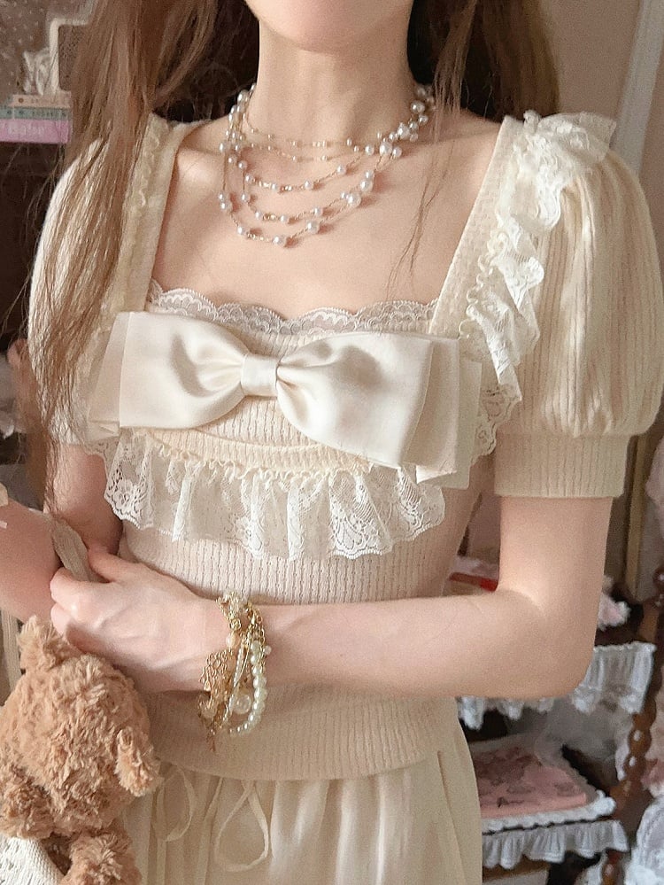 Trim Bow Apricot Top Slim-Fit Puff Playful With Lace Sleeve