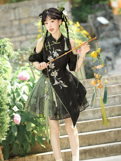 Black & Green Lily Embroidery Asymmetrical Top and Skirt - Han Ru Chu Hanfu & Han-Element Studi