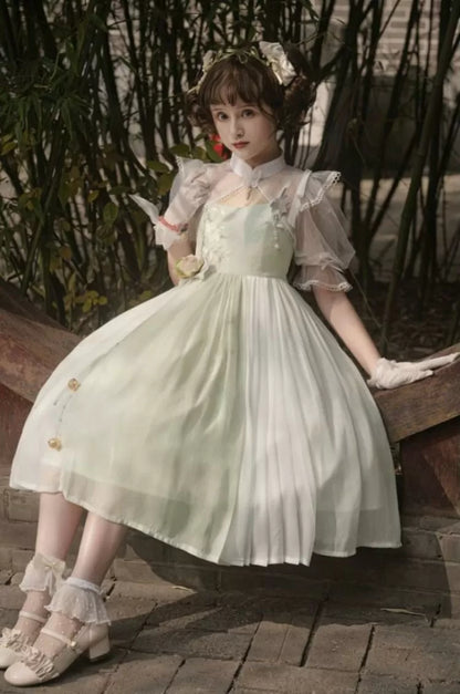 グリーンの縞模様の花柄刺繍トップドレス ホワイトカラー +