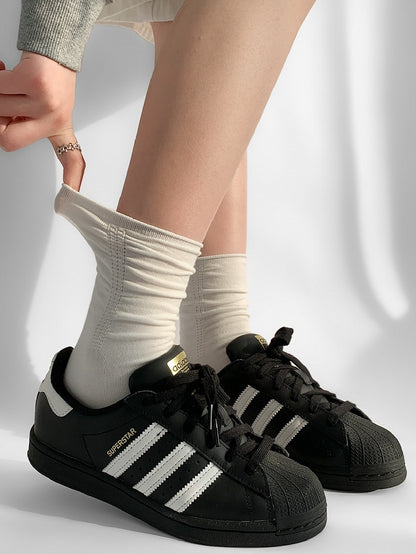 Socks Loose White Ribbed Trim