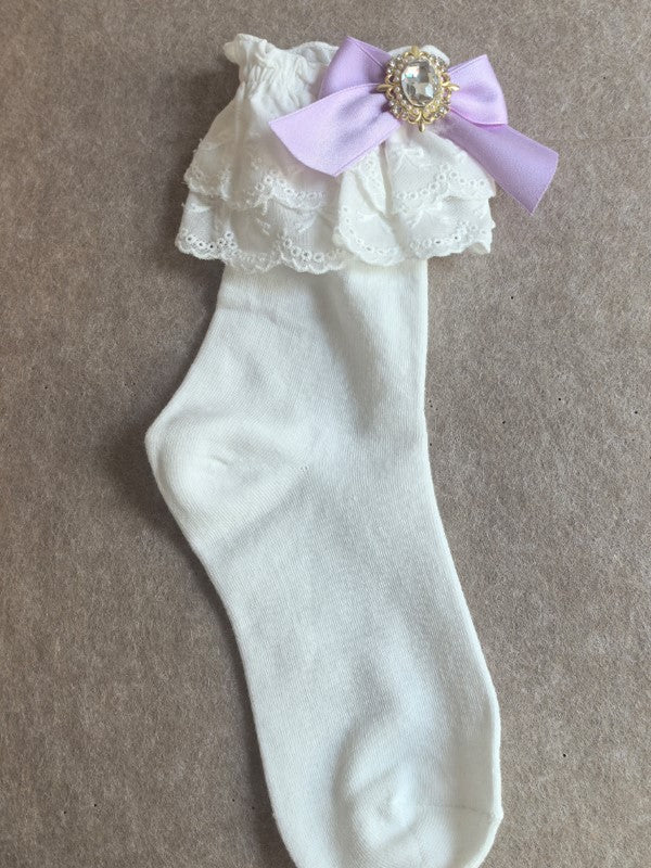 Weiße Kalbsledersocken mit Rüschen, Jirai-Manschette, Kei-Schleife, Rosa/Blau/Lila/Weiß/Schwarz/Beige und Details
