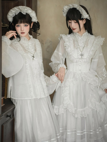 ブラウス 半袖 花柄ネックライン 刺繍 白蛇とロリータ ロングフリル