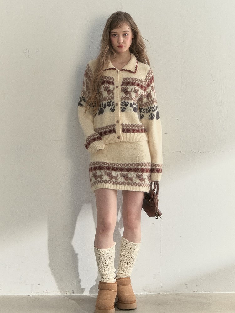 Vintage Beige Kawaii Sweater Pattern Dog Knit with Style