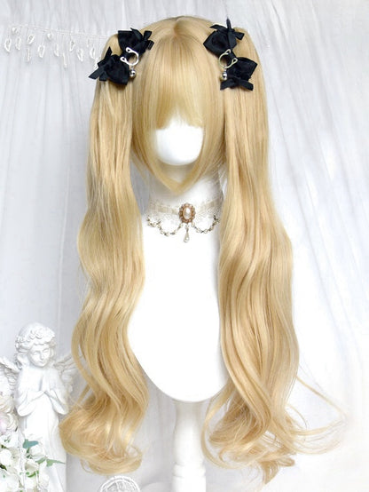 Blonde kurze Bob-Perücke mit Pony + 60 cm, doppelte Pferdeschwanz-Krallenclips