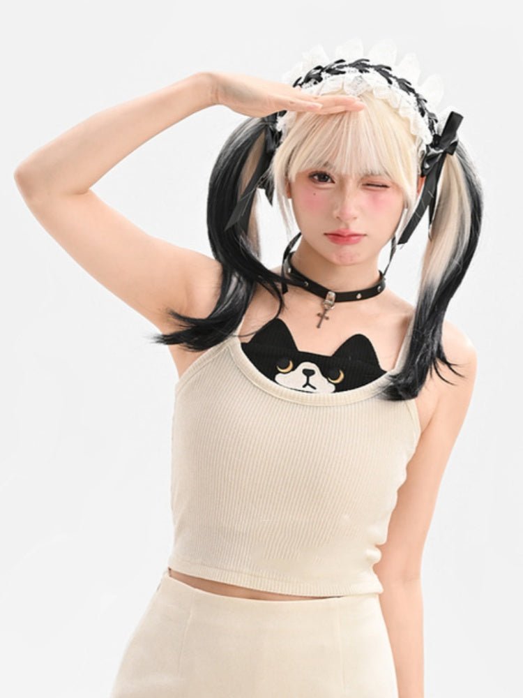 Schwarzes Kitty Design – Glamouröses, kurzes Cami-Top in Weiß