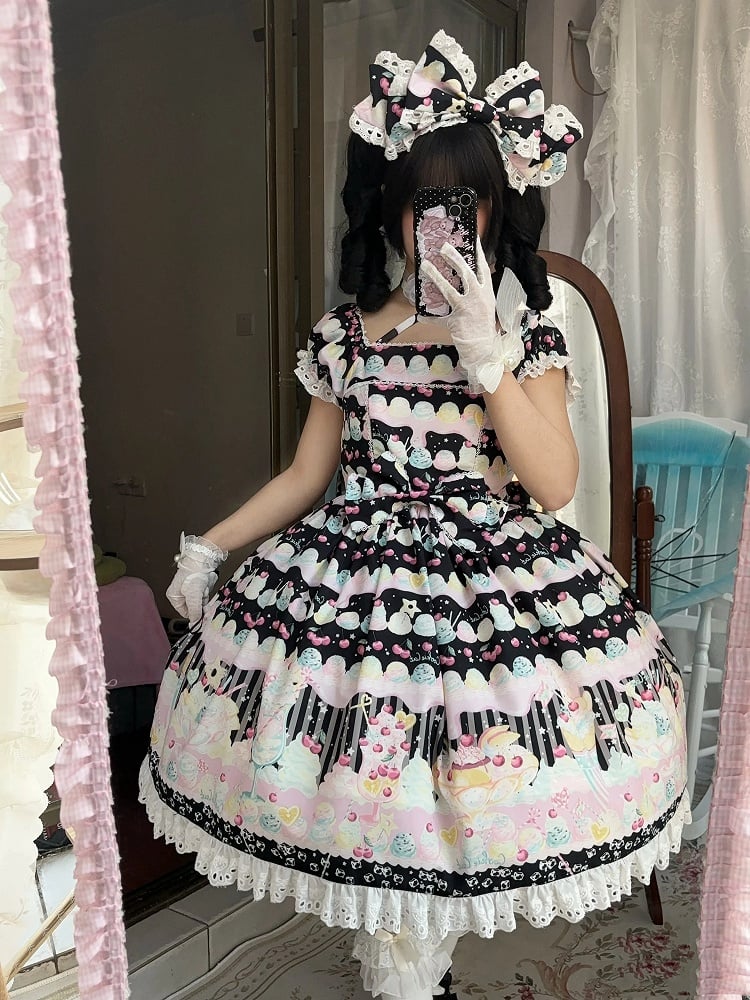 Sommerliches Lolita-Kleid mit Kirsch-Schwarz-Creme-Print und süßem Eis