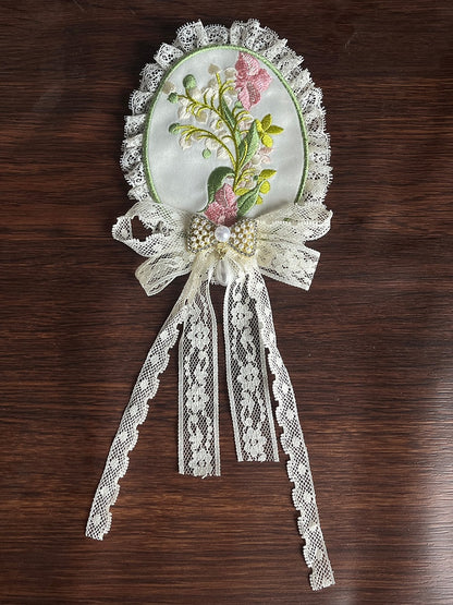 / 花瓶レース花刺繍トリムブローチ