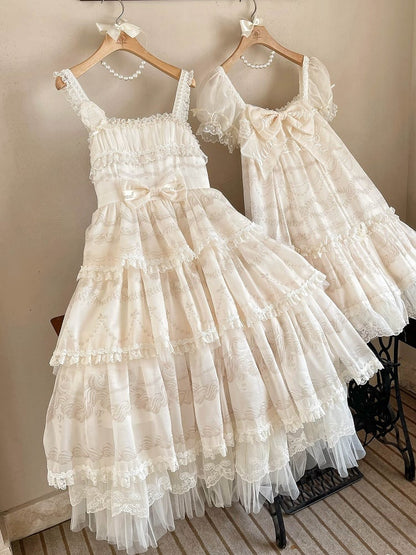 クリーム色のティアードプリントスカートジャンパー、ビーズのロリータネックライン