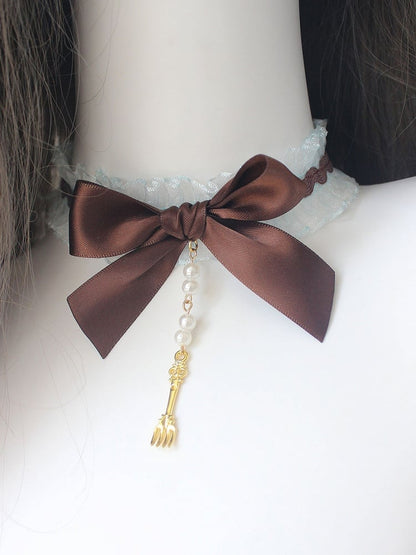 Choker Spoon GreenBrown Decorated And Beaded Pendant Bowknot