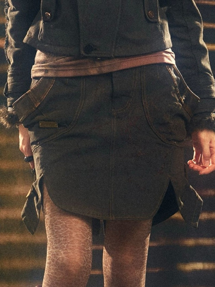 Multi-Slit Embroidery Design Skirt Black Short with Punk Denim