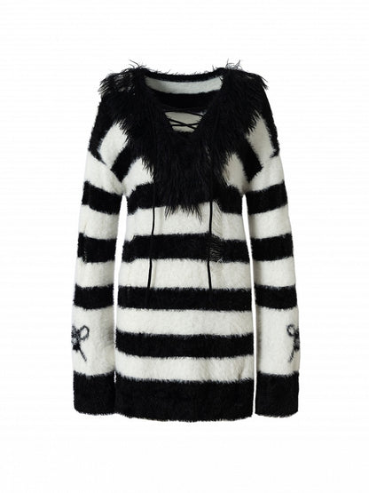 White with Striped Vintage Long Black Lacing Punk Crisscross Mink Distressed Collar Sweater Faux