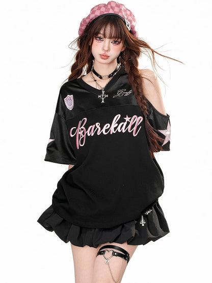 Sportliches T-Shirt mit V-Ausschnitt und Buchstaben in Weiß/Schwarz