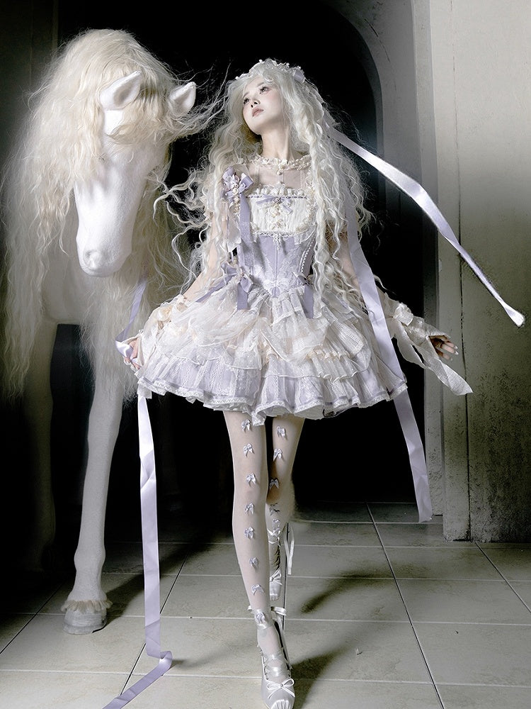 Perlen Lila und Korsett Top mit Stäbchen und Schleifen Zwei Details