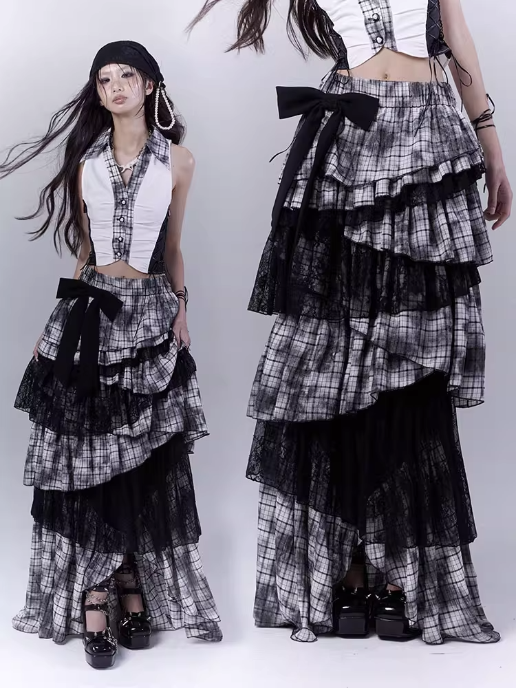 Regular/Long Version Asymmetrical Tiered Plaid Skirt Black Punk