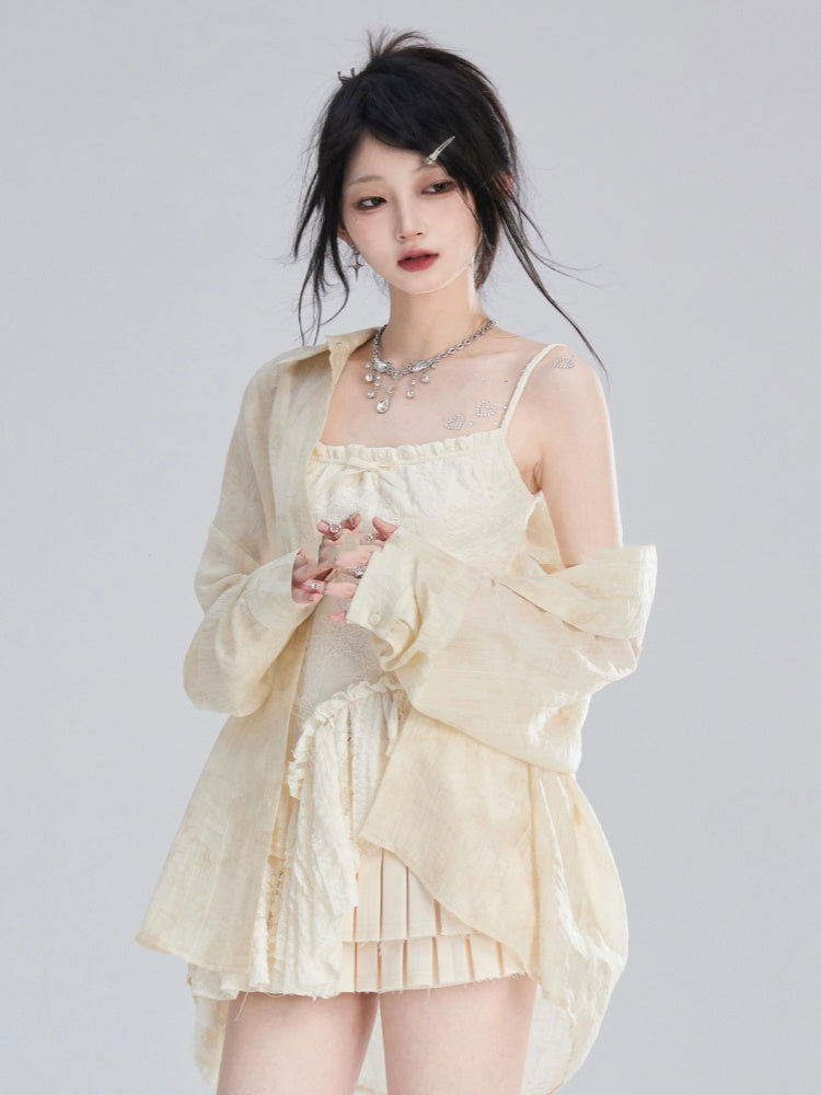 Aprikosenfarbenes, halbtransparentes Sonnenschutz-Shirt/lockere Shorts