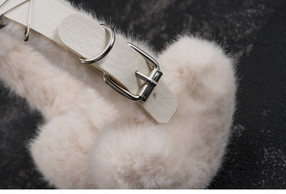 白いハンドメイドクロスピンボウプラッシュハート型イヤーマフ