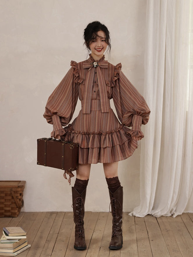 赤茶色のヴィンテージストライプ柄ティアードフリルトリムハイウエストスカート