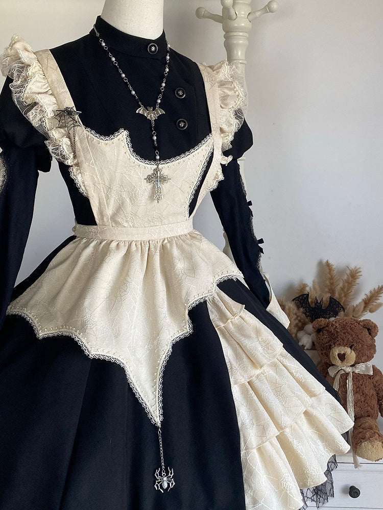 Robe Lolita noire à ourlet incurvé en toile d'araignée avec tablier beige