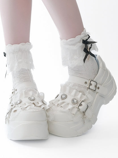 Plateaus Herz Kreuz Strass Weiß Rüschen Charm Details Trim Bittersüß