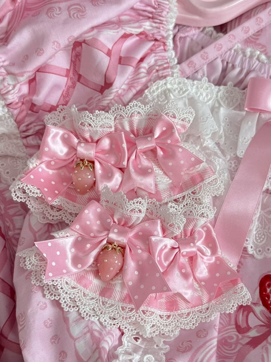 Muster 3 Besatzdetails Farbiger Charme Kariertes Handgelenk Erdbeere Schleife Gepunktete Optionen Spitzenmanschetten