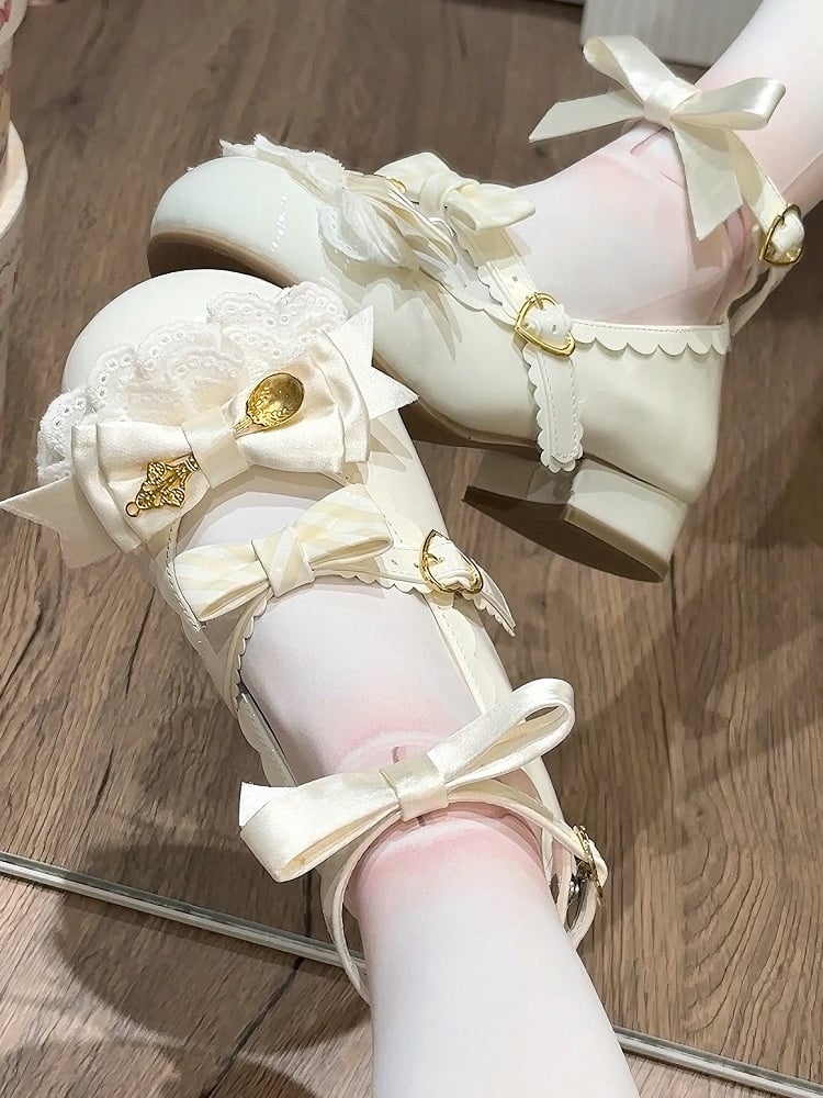 Multi-Tier Leather Low-heel Shoes Lolita 3cm PU Off-white for -