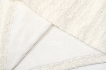 Beiges, langärmliges Oberteil mit Rüschenausschnitt