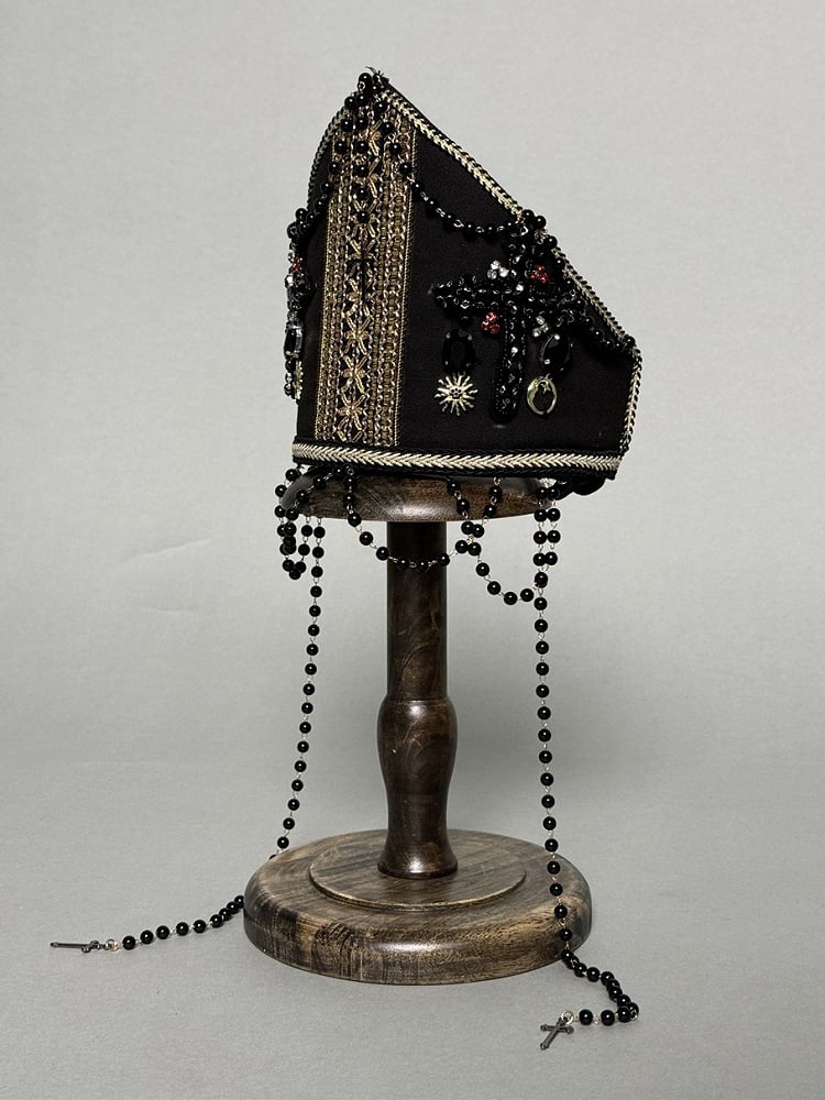 Chain Papal Cross Bead with Black Beaded Miter Decorated