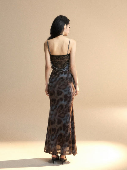 Glamorous Rückendetail Spitze Raffdetails Slip Dress Grau Leopard Cutout Patches