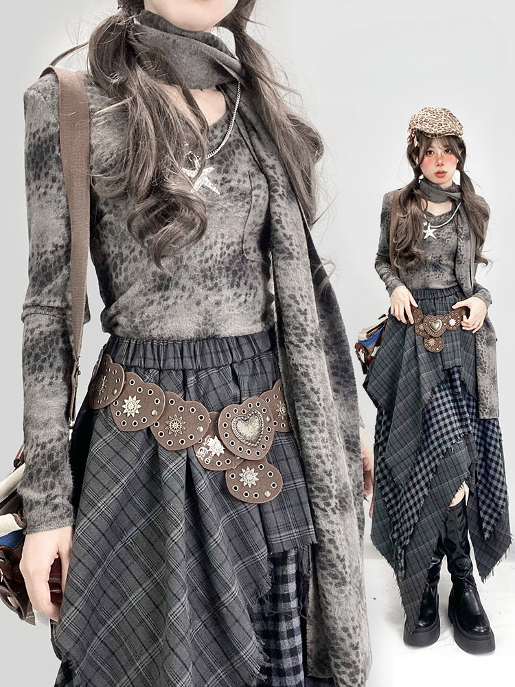 Camelfarbenes Leoparden-Top mit V-Ausschnitt und Schal