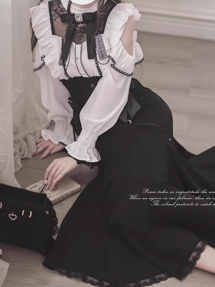 White Neckline Contrast Black Blouse Jirai Shoulder Kei Cutouts Style Lace with